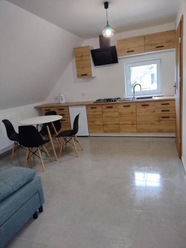 Apartamenty - Domek Bobrowe Zacisze 3 Janowice Wielkie Luaran gambar
